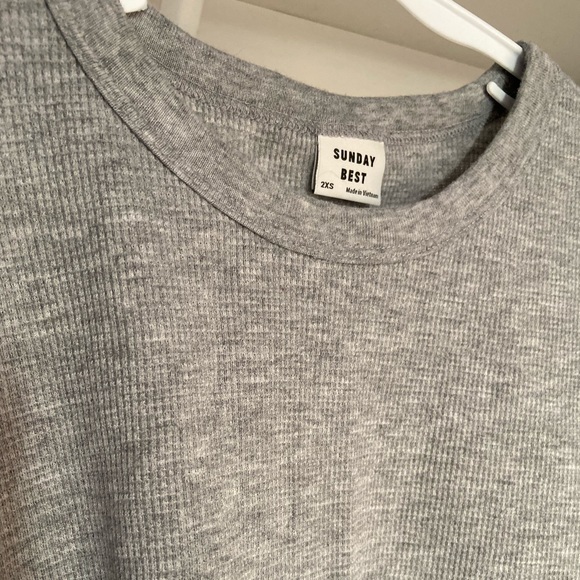 Sunday Best Aritzia Long Sleeve Top - Picture 1 of 3